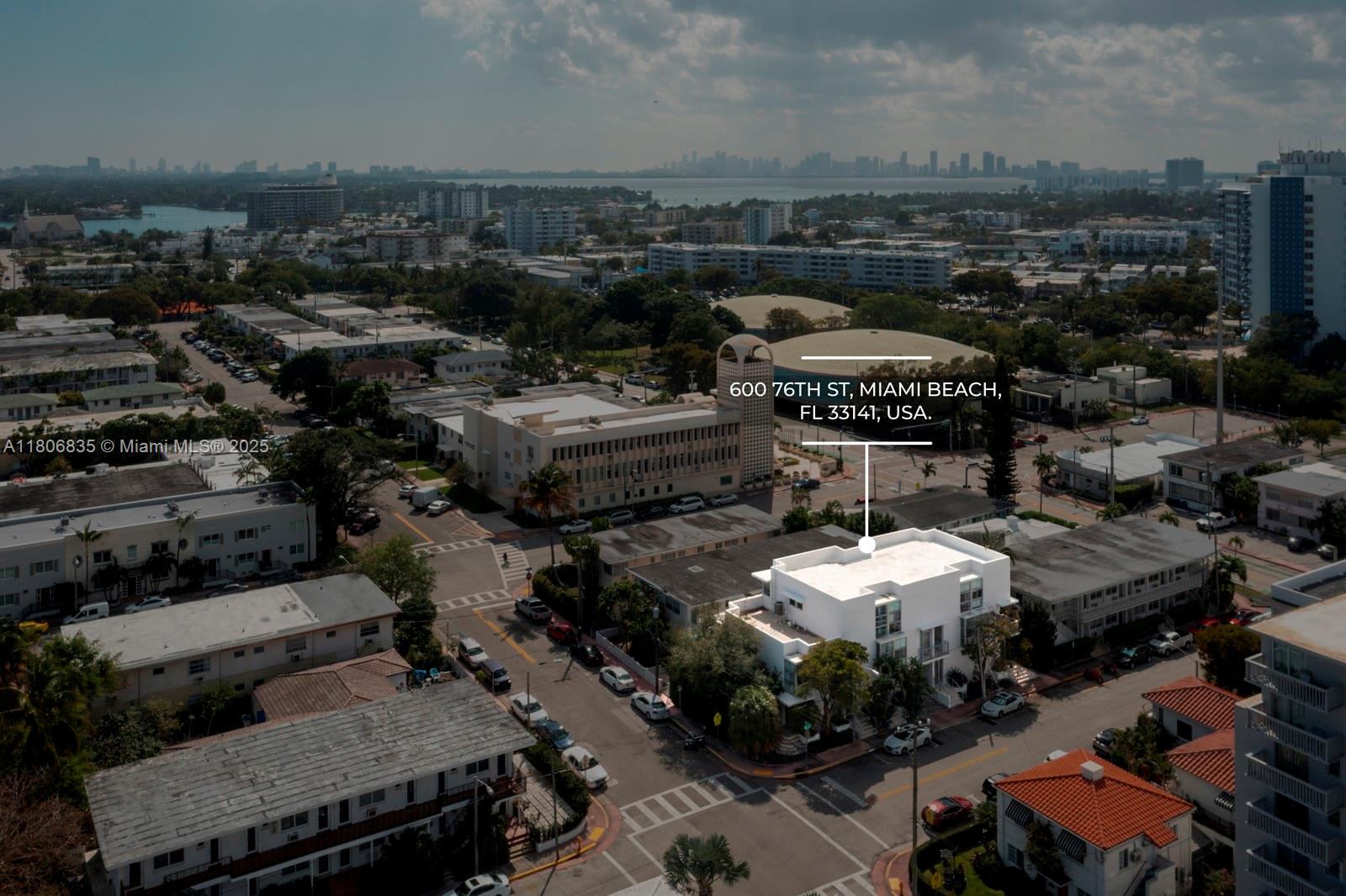 Rental Property at 600 76th St 102, Miami Beach, Miami-Dade County, Florida - Bedrooms: 2 
Bathrooms: 3  - $3,975 MO.