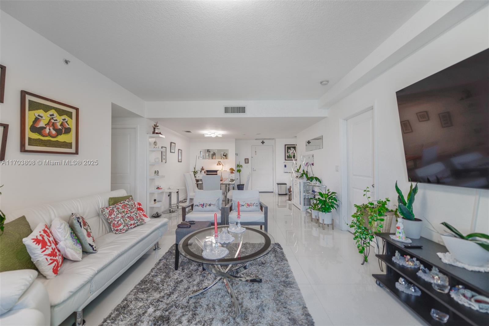 VUE AT BRICKELL CONDO - Residential