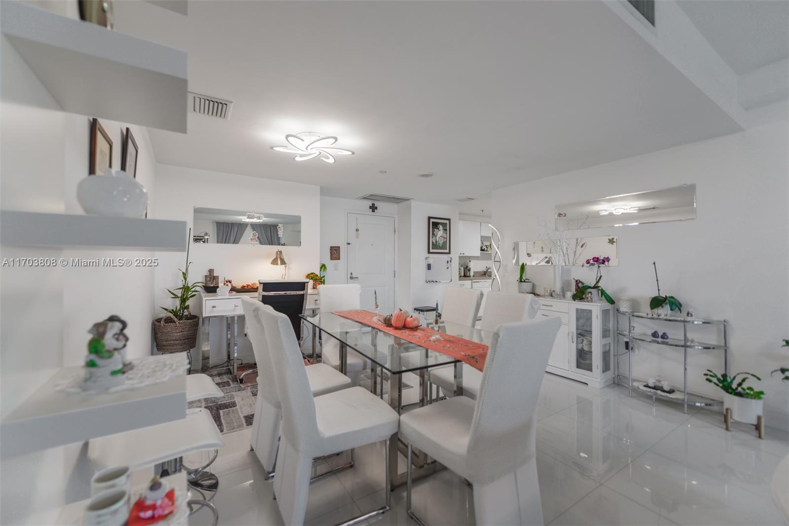 VUE AT BRICKELL CONDO - Residential