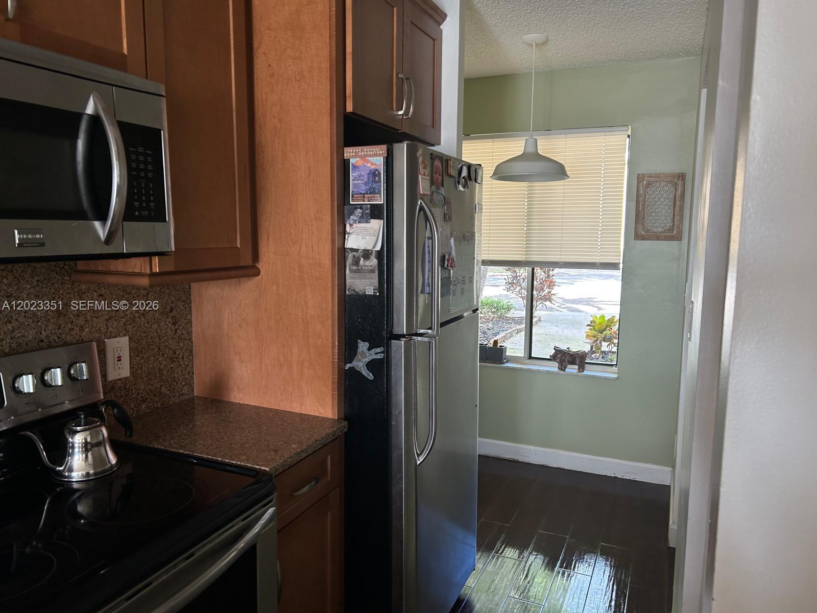 NAPOLI GARDENS AT CORAL S - Residential