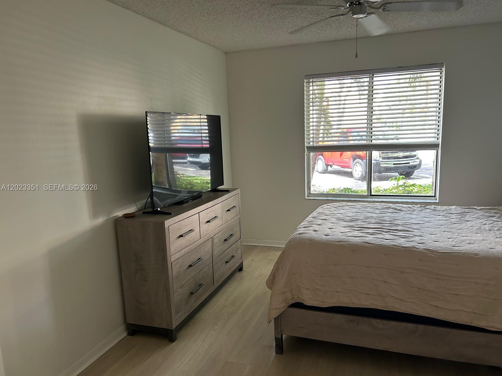 NAPOLI GARDENS AT CORAL S - Residential
