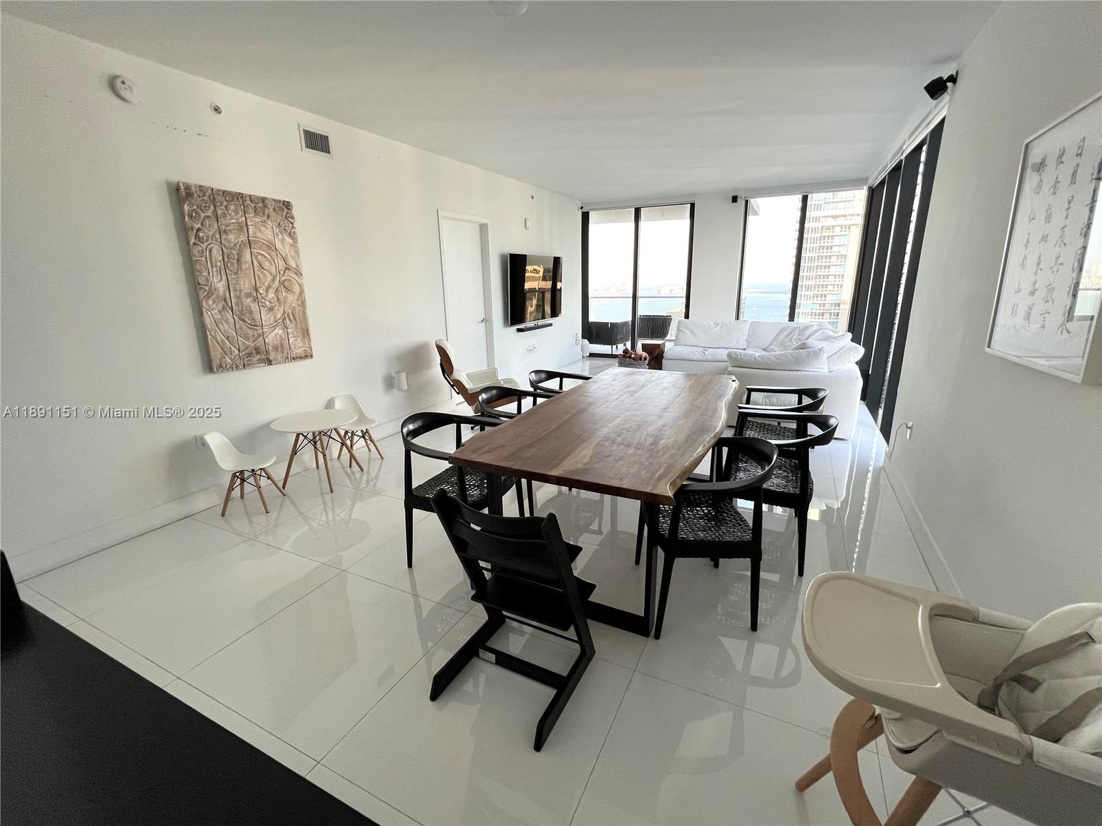 1010 BRICKELL CONDO - Residential Lease