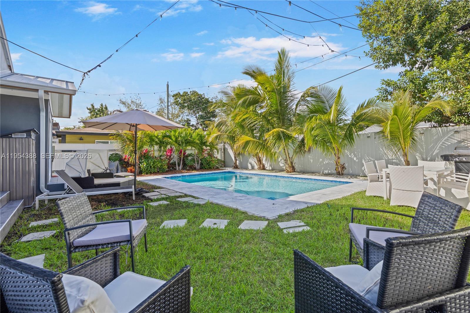 STEPHEN MANOR - Residential