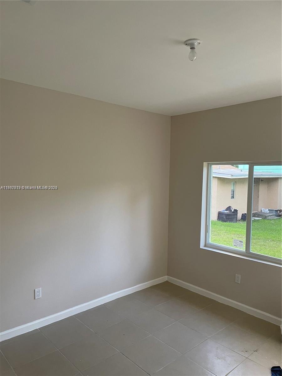 LITTLE RIVER GARDENS - Residential Income