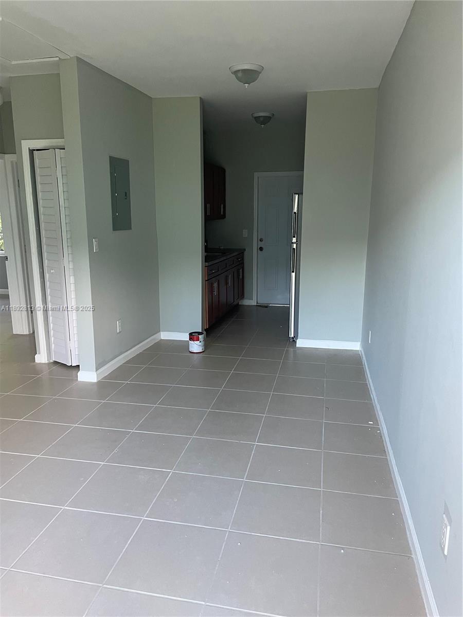 LITTLE RIVER GARDENS - Residential Income