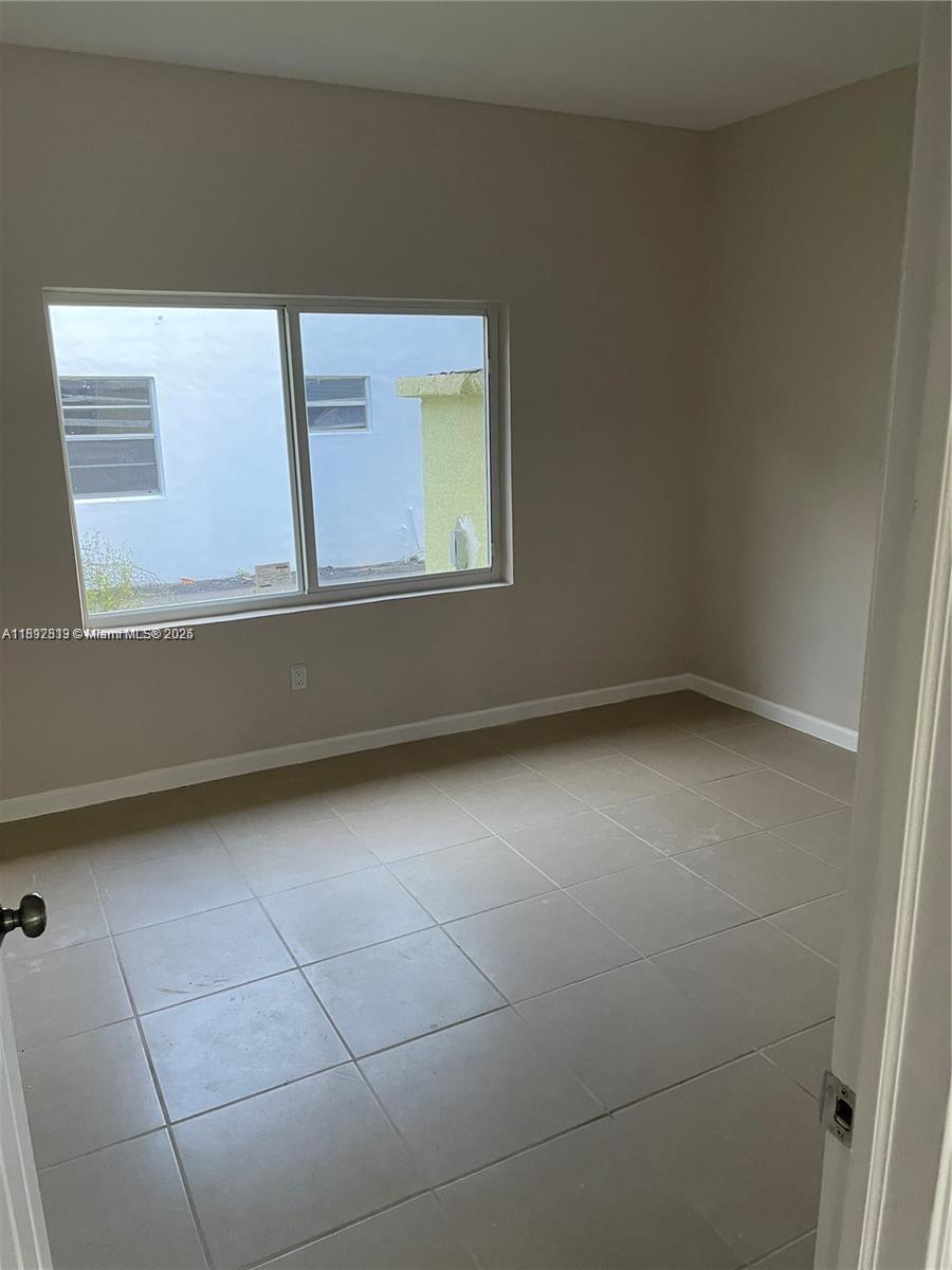 LITTLE RIVER GARDENS - Residential Income