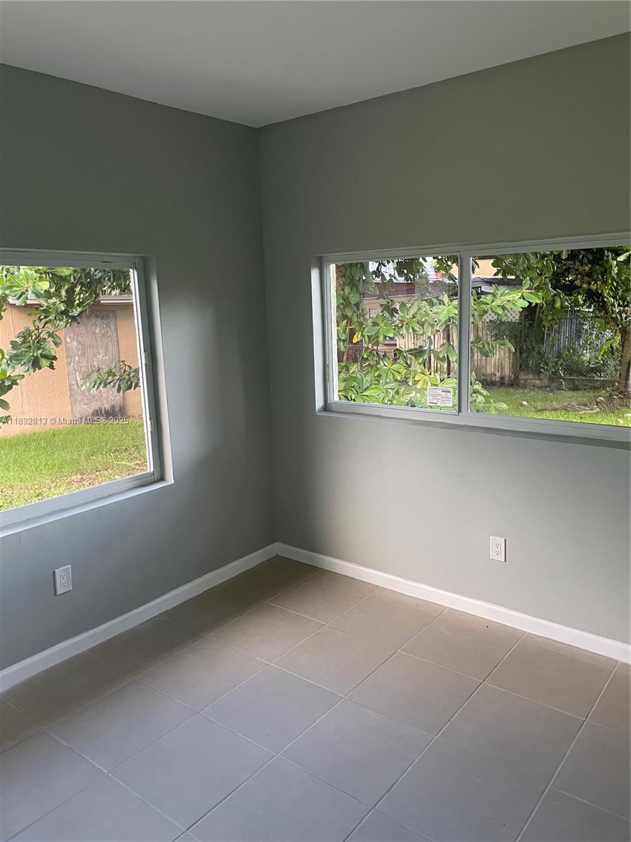 LITTLE RIVER GARDENS - Residential Income