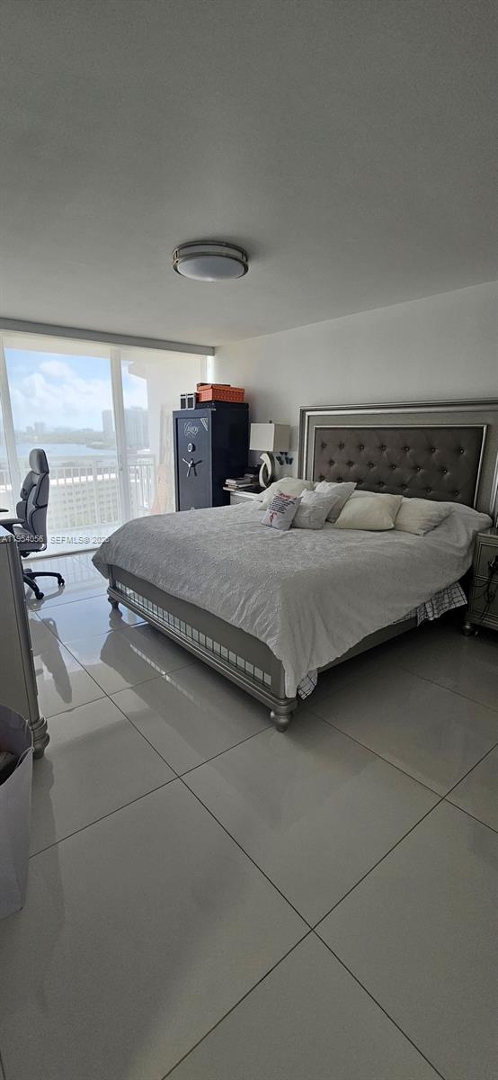 DEL PRADO MARINA - Residential
