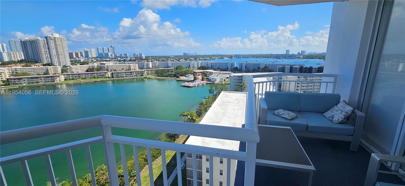 18041 Biscayne Blvd 1405