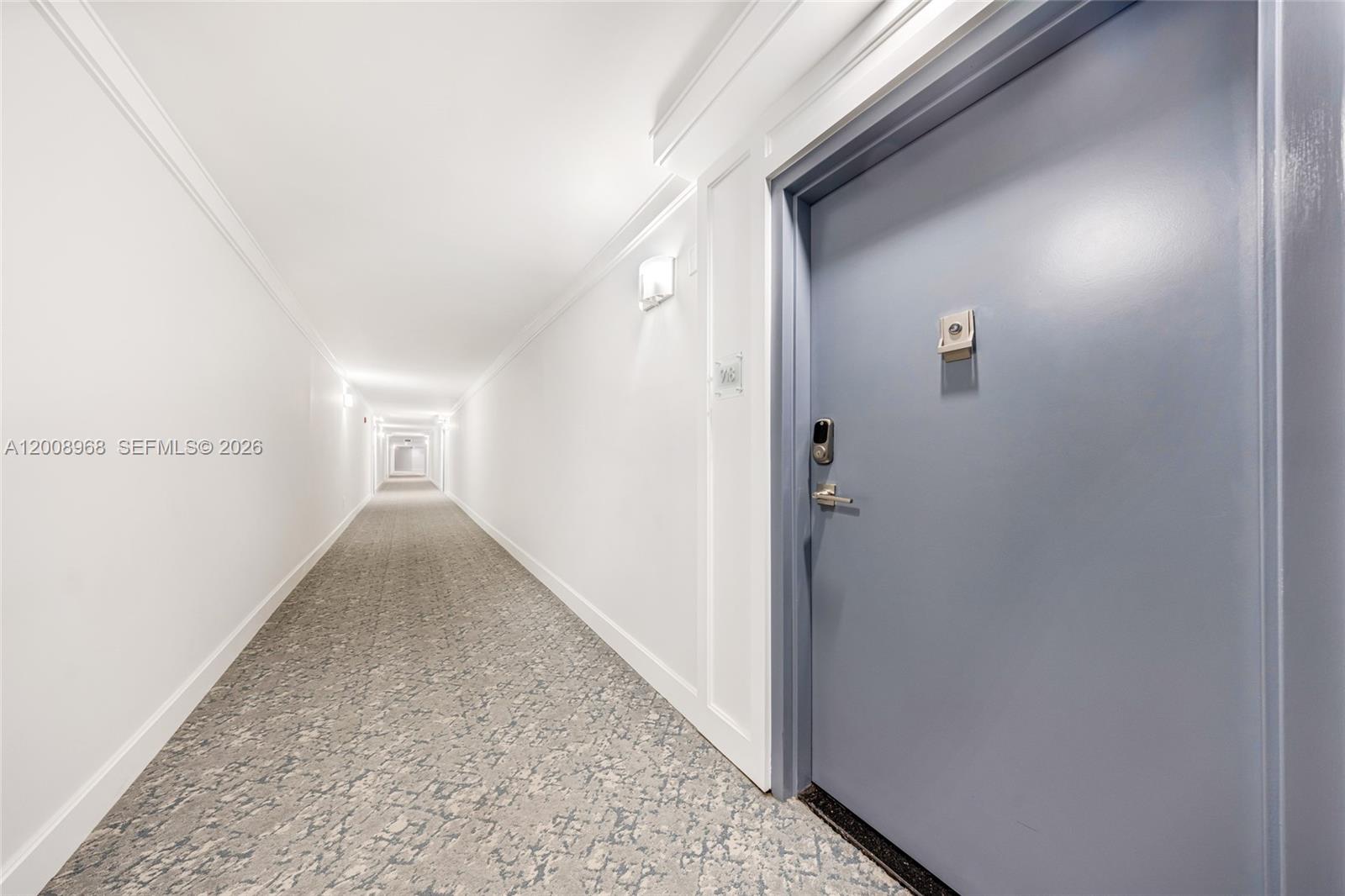BARCLAY CONDO - Residential
