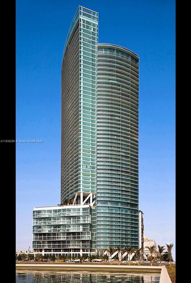 Amazing location with a great intracoastal bay view. Plenty of amenities, two pools, large fitness area, sand volleyball, convenience store, and more. Assigned parking space plus valet parking. Furnished in this bright one bedroom , huge full bathroom/wet room, powder room with washer and dryer.