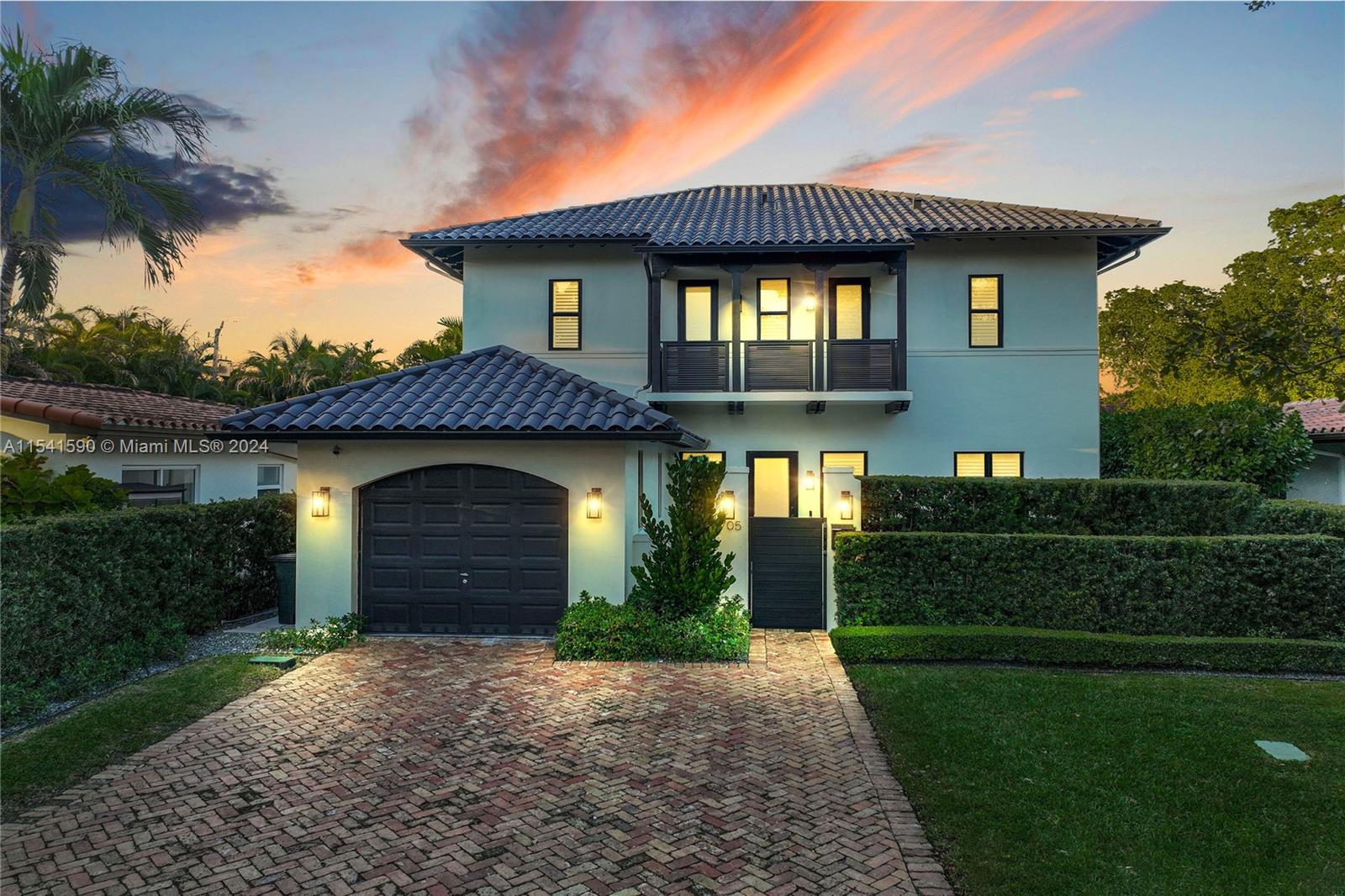 Property for Sale at 705 Madeira Ave, Coral Gables, Broward County, Florida - Bedrooms: 4 
Bathrooms: 3  - $3,145,000