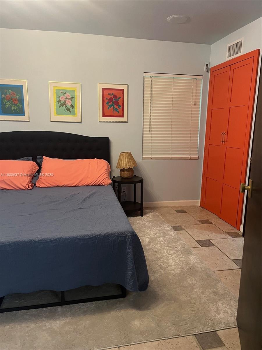 GALE LAKE WORTH 1 REAMNDE - Residential Lease