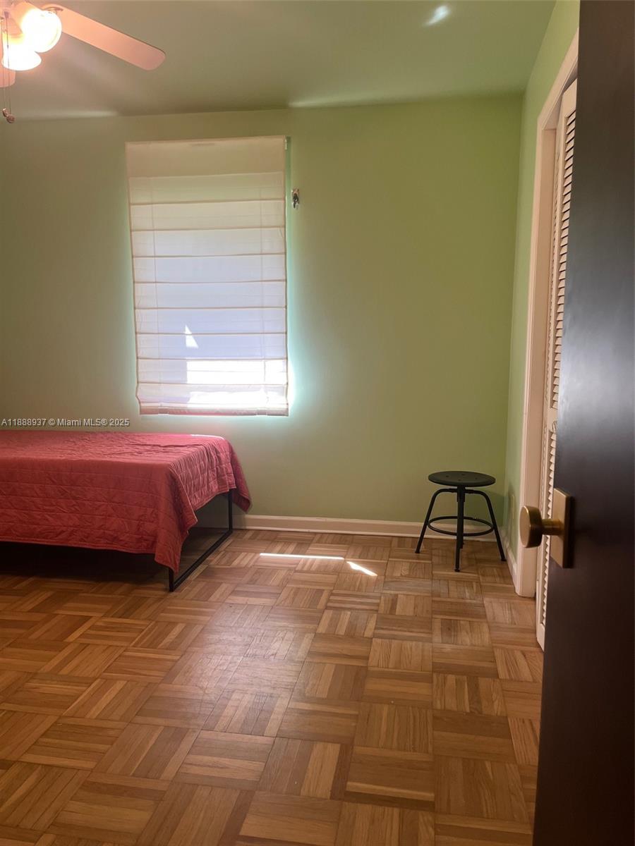 GALE LAKE WORTH 1 REAMNDE - Residential Lease
