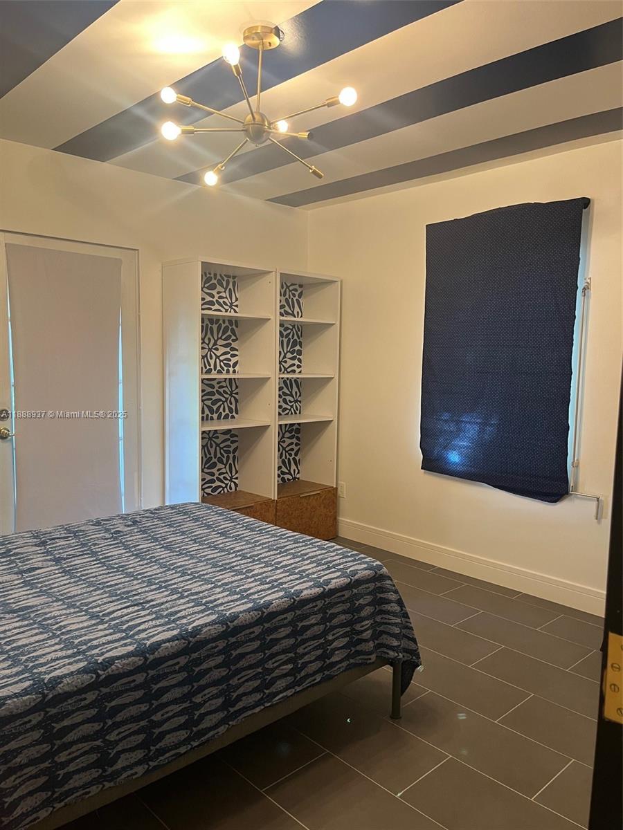 GALE LAKE WORTH 1 REAMNDE - Residential Lease