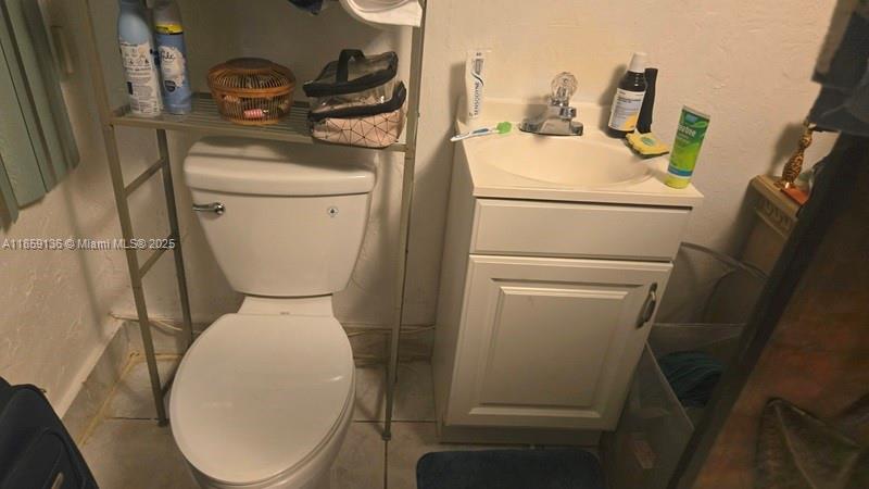 17TH AVE MANOR - Residential