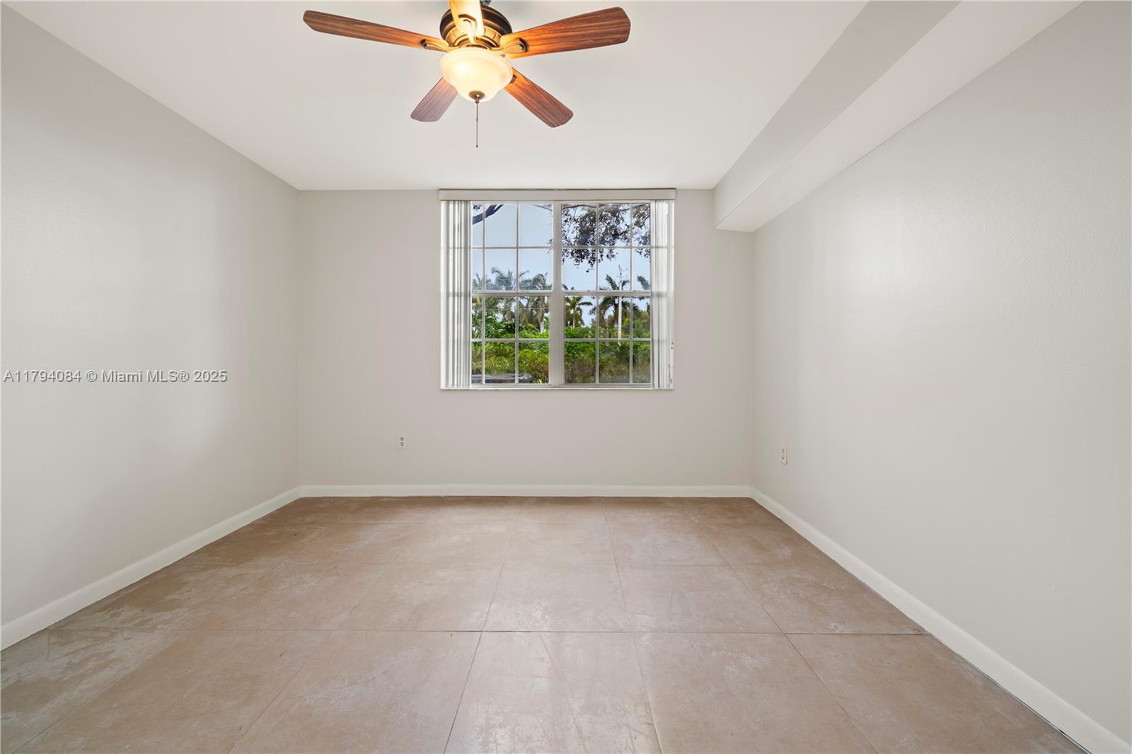BOCAR CONDO - Residential Lease