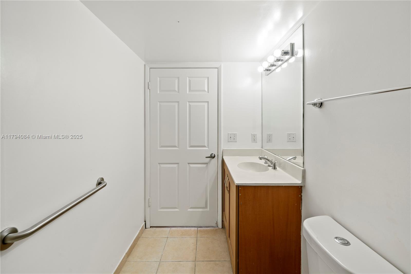 BOCAR CONDO - Residential Lease