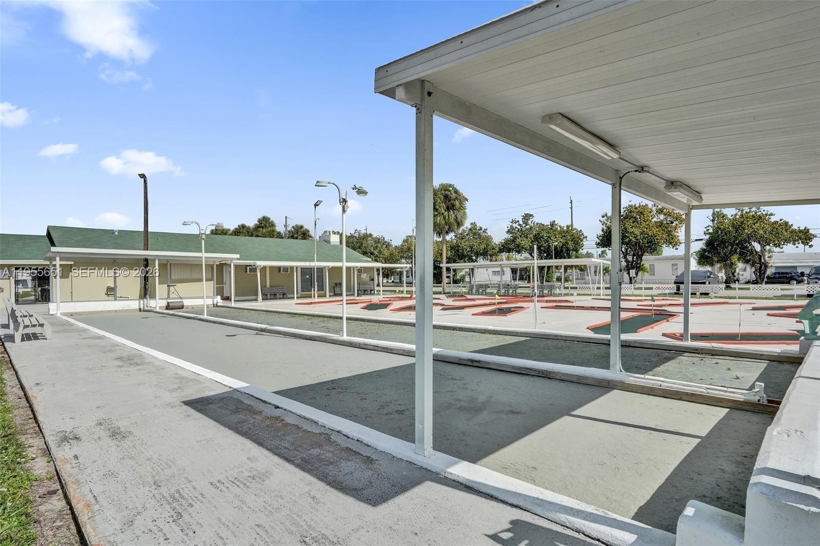 PARK CITY SEC THREE - Residential