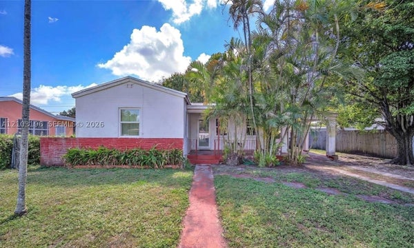 1236 JANN AVE, OPA LOCKA, FL 33054 - Image bffe839d7c4a48df5a8a7fecf6edcadb/3054207760