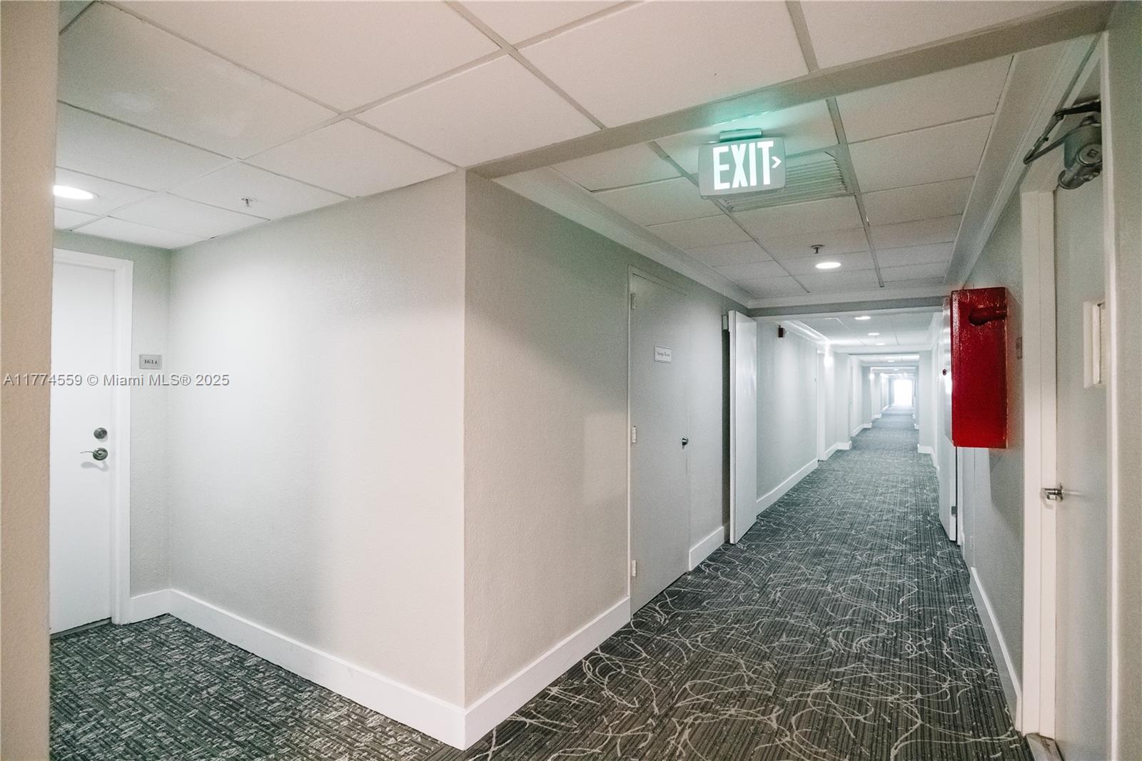 OCEANVIEW BUILDING A COND - Residential