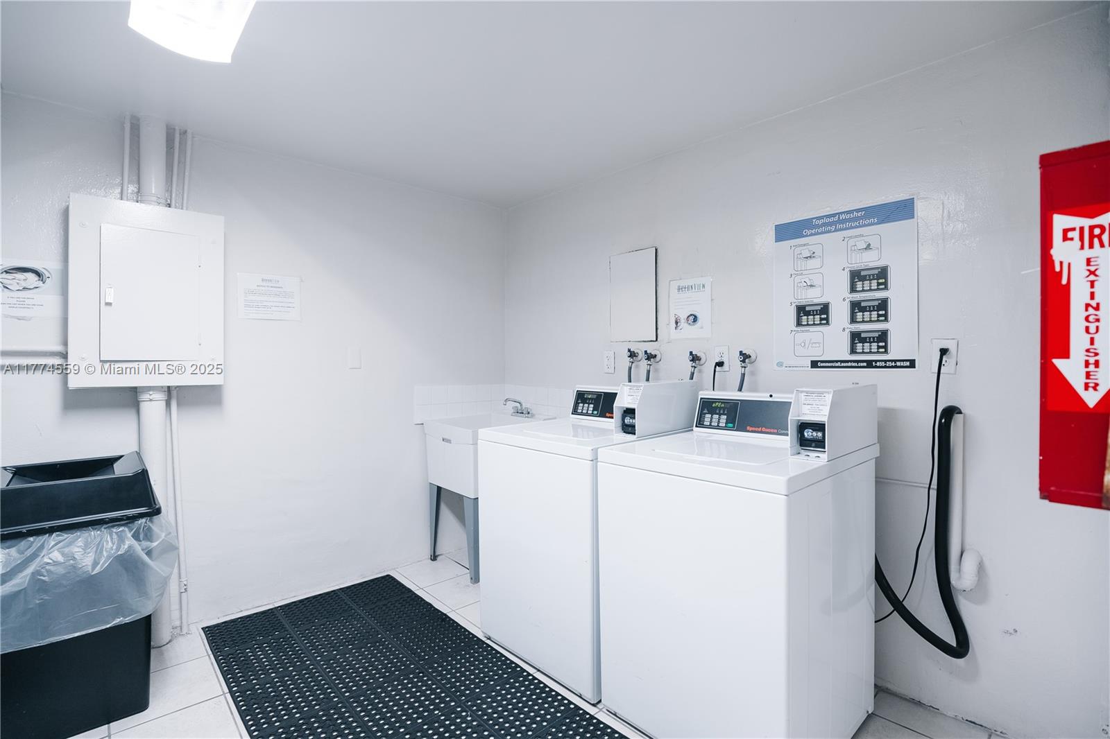 OCEANVIEW BUILDING A COND - Residential