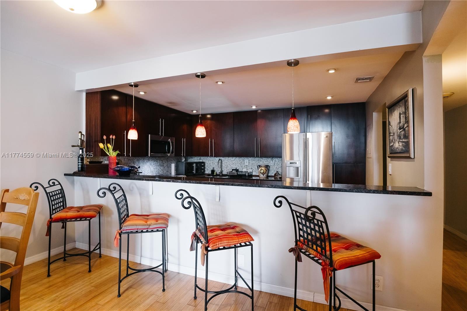 OCEANVIEW BUILDING A COND - Residential