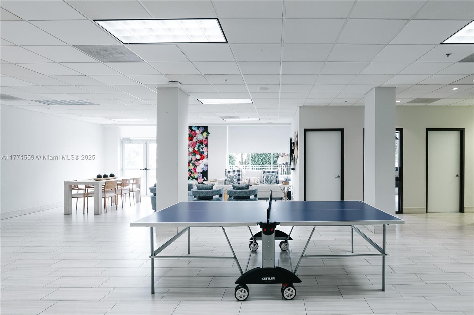 OCEANVIEW BUILDING A COND - Residential