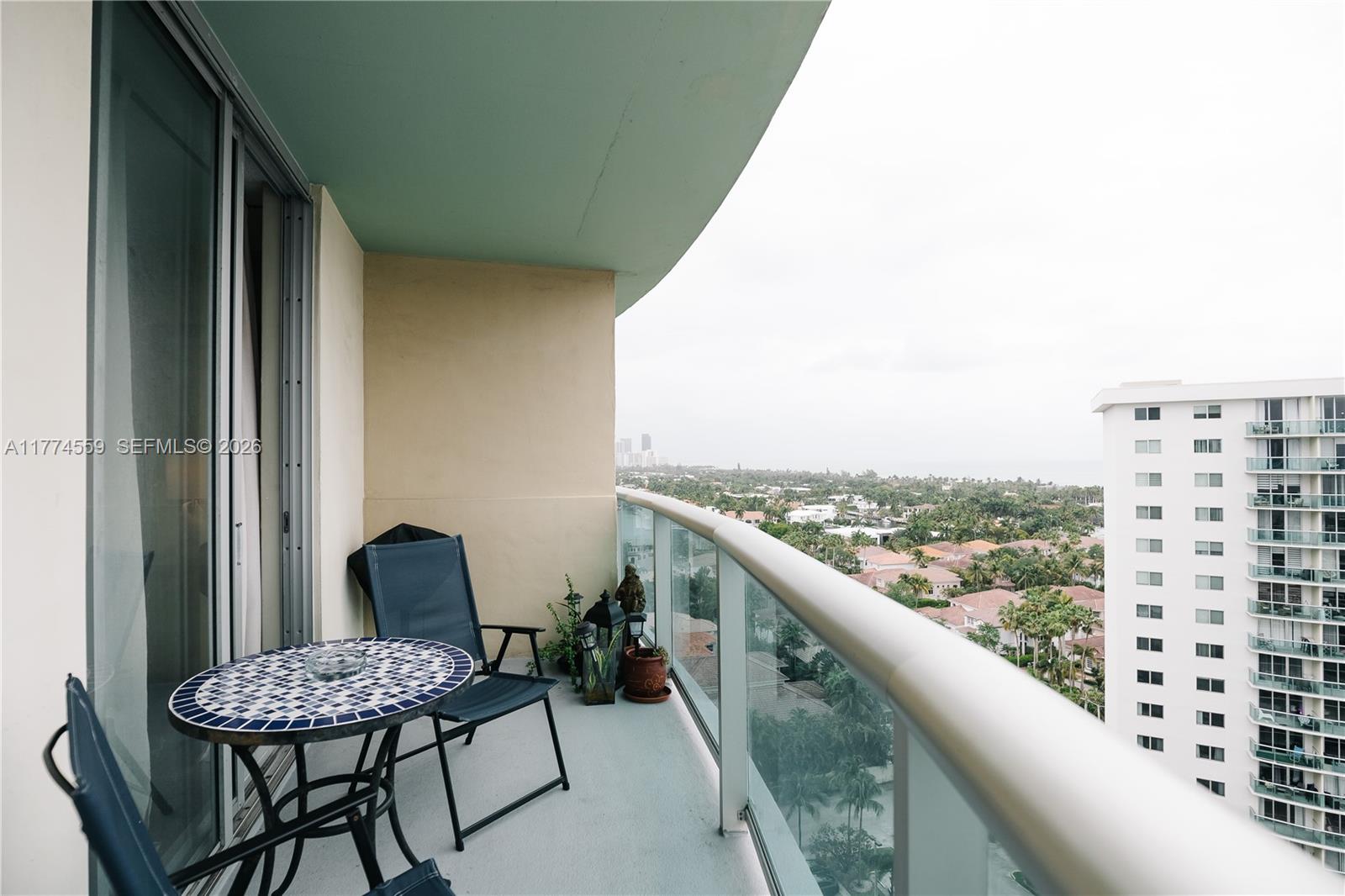 OCEANVIEW BUILDING A COND - Residential