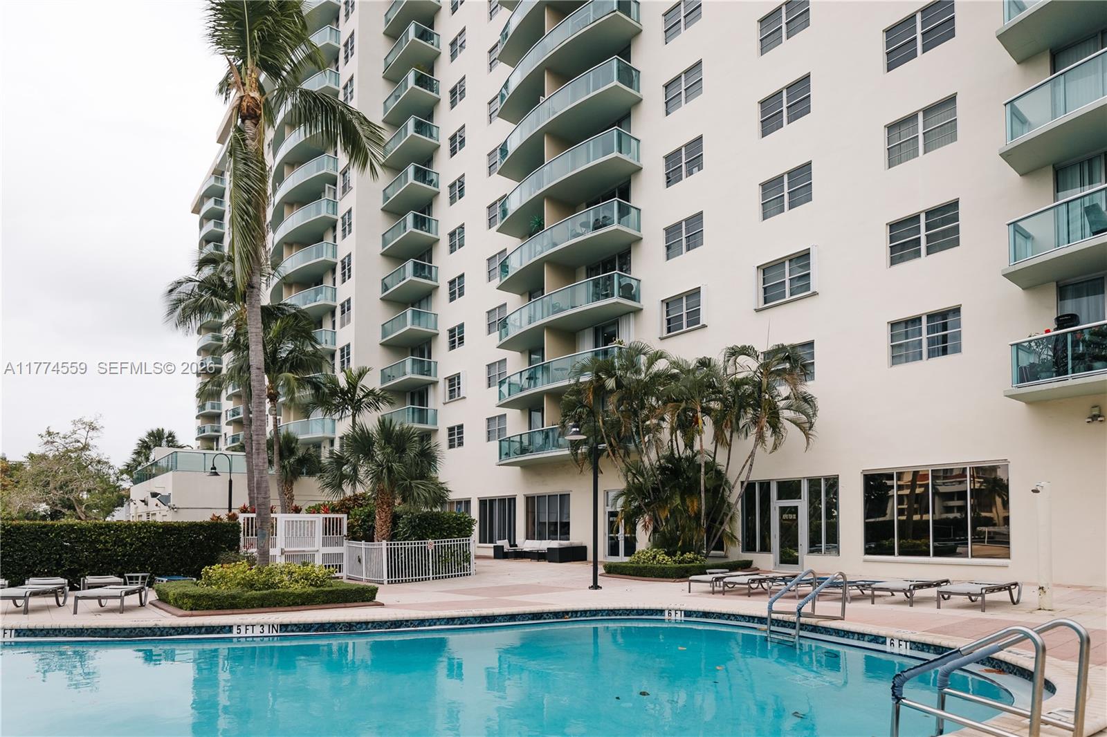 OCEANVIEW BUILDING A COND - Residential