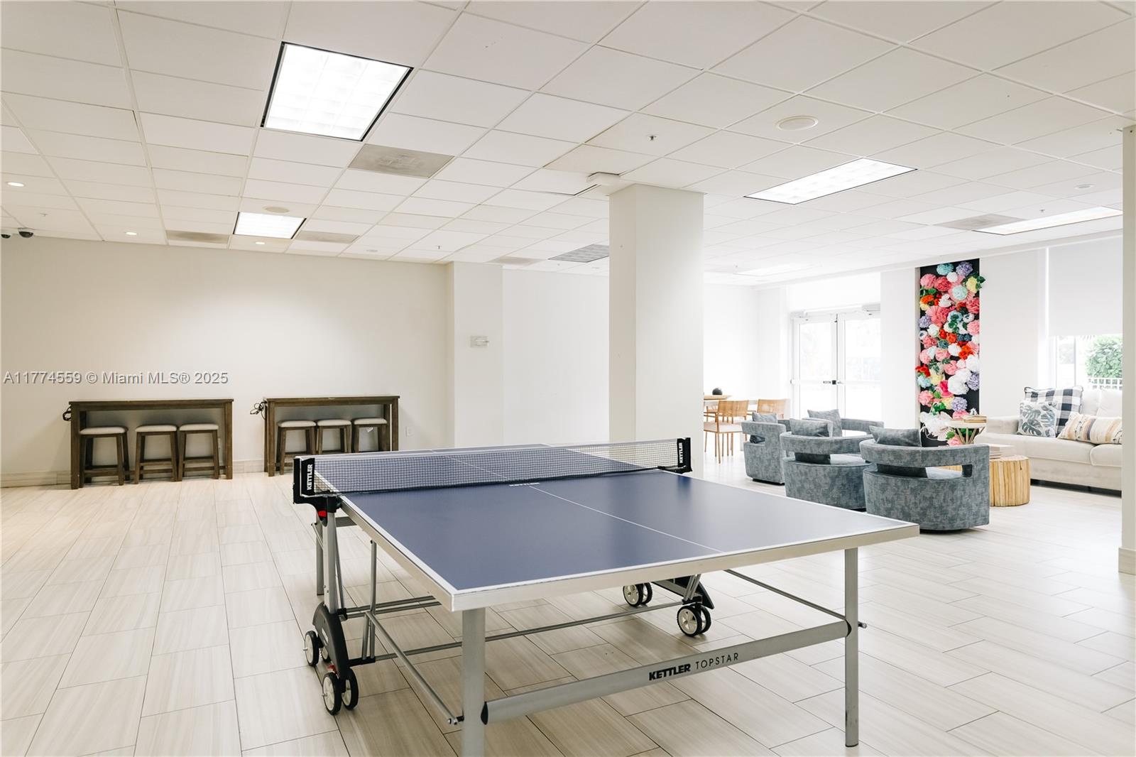 OCEANVIEW BUILDING A COND - Residential