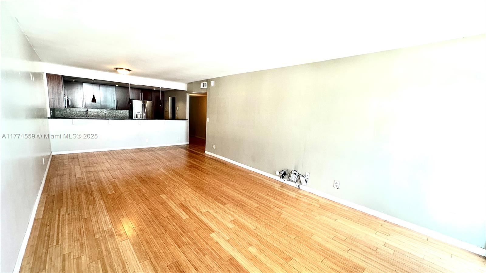 OCEANVIEW BUILDING A COND - Residential