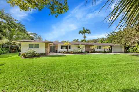 Photo of 10110 SW 66th St, Miami, FL 33173 (MLS # A11883655)