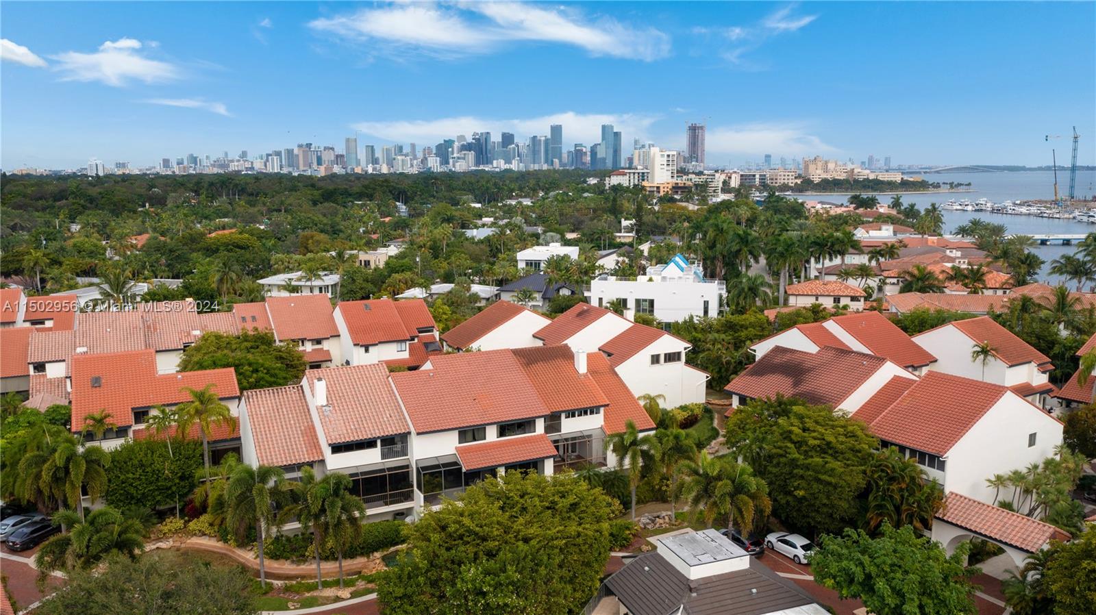 L HERMITAGE - Residential