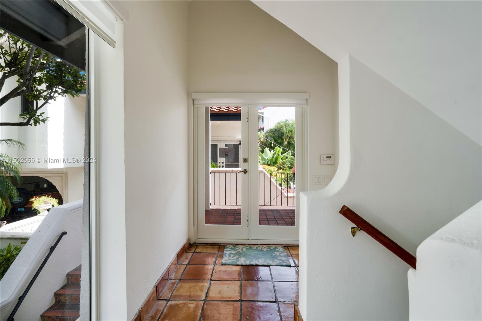 L HERMITAGE - Residential