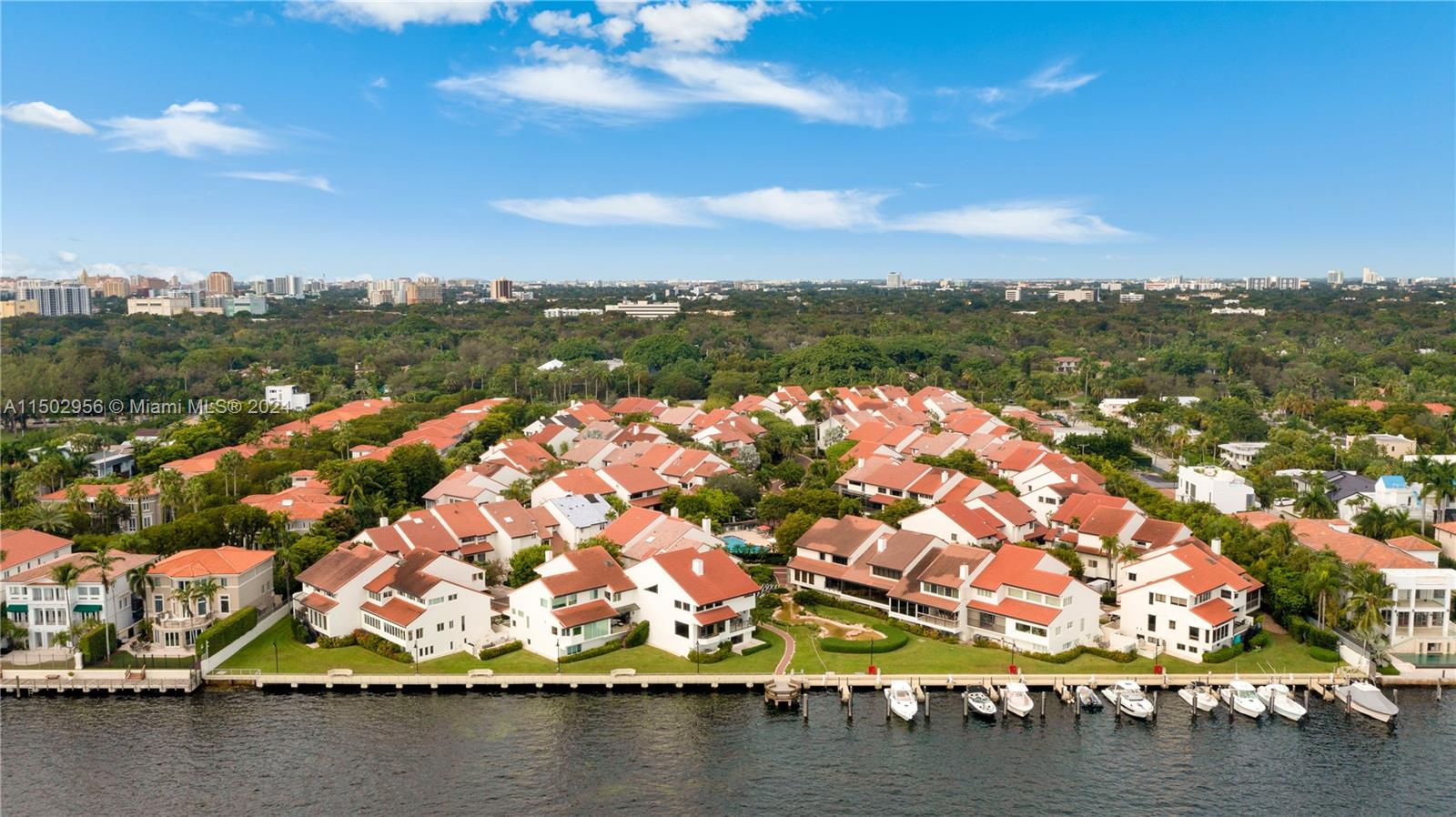 L HERMITAGE - Residential