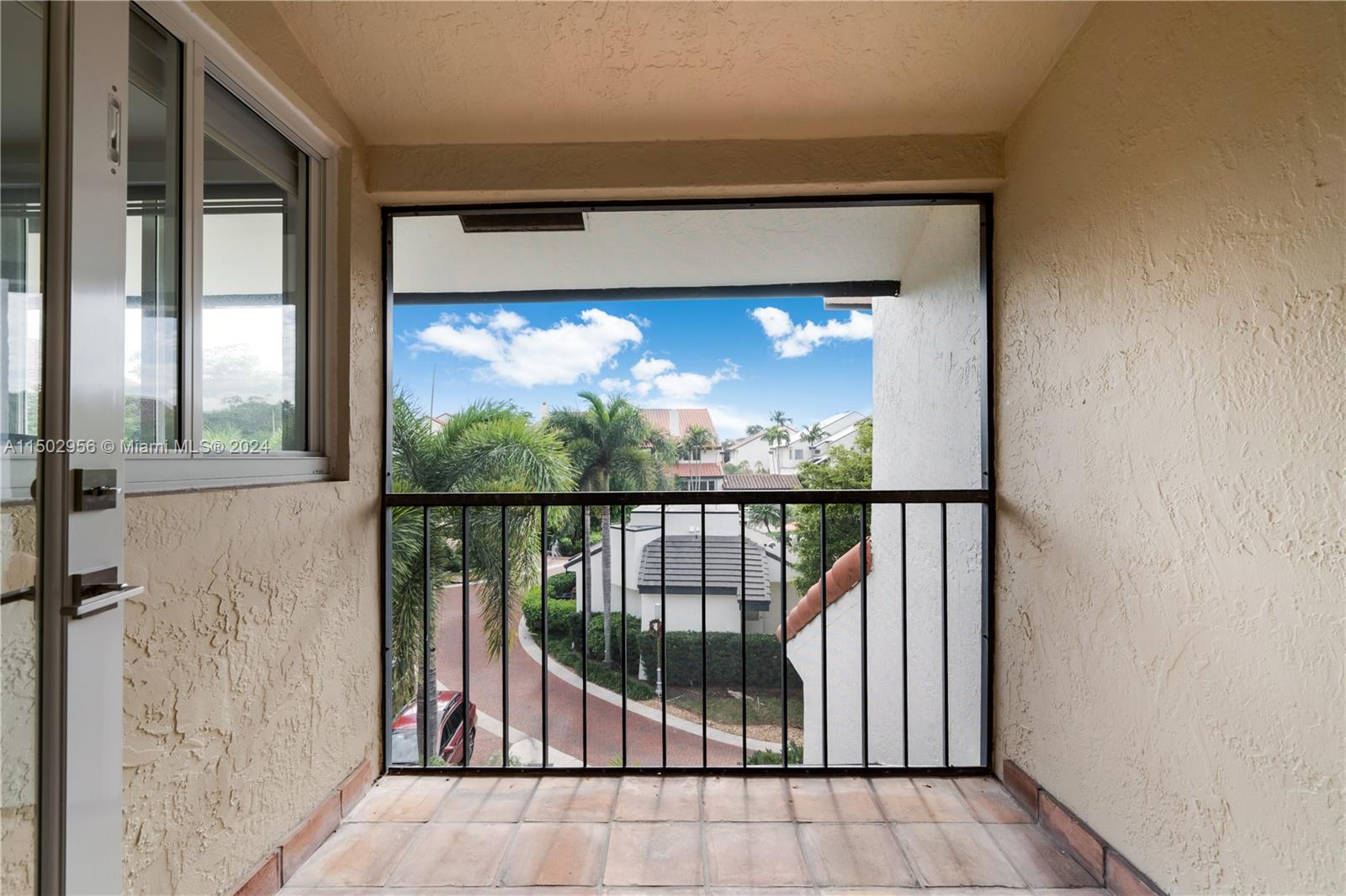 L HERMITAGE - Residential