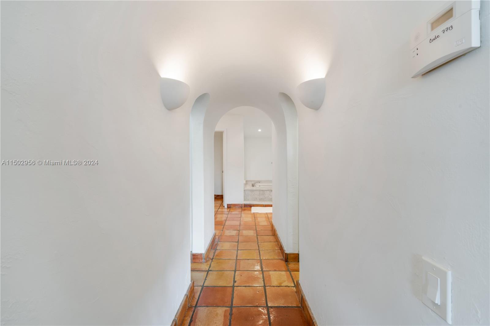 L HERMITAGE - Residential