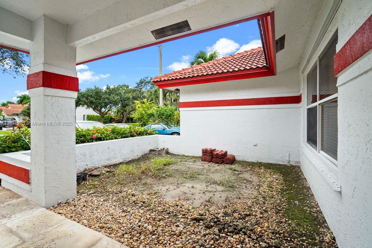 1101 NW 162nd Ave