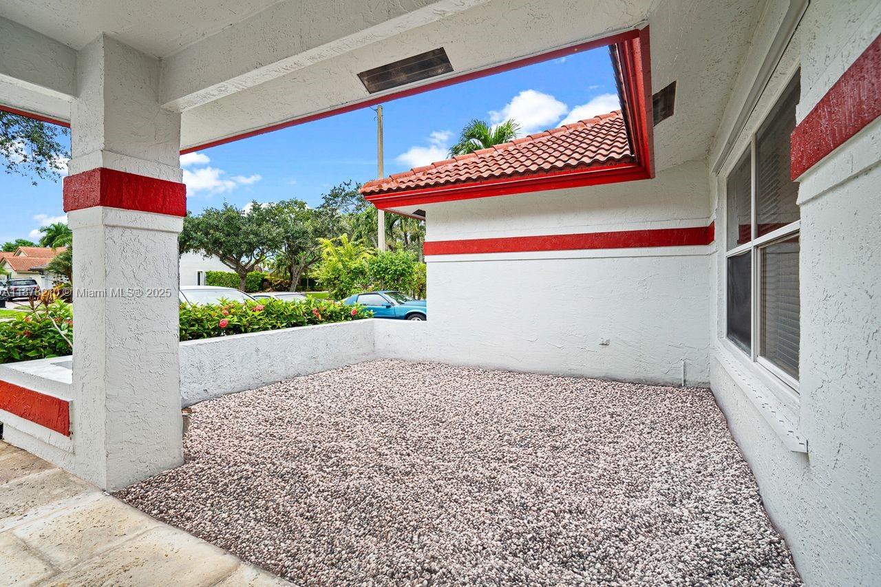 1101 NW 162nd Ave