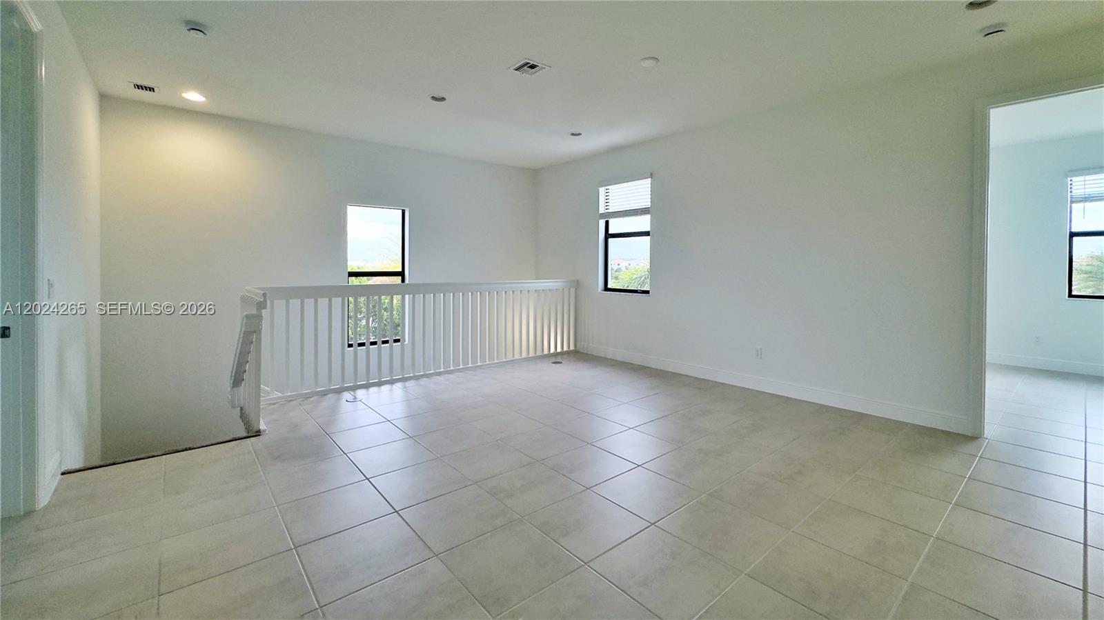 SKY COVE SOUTH PHASE 1 A - Residential Lease