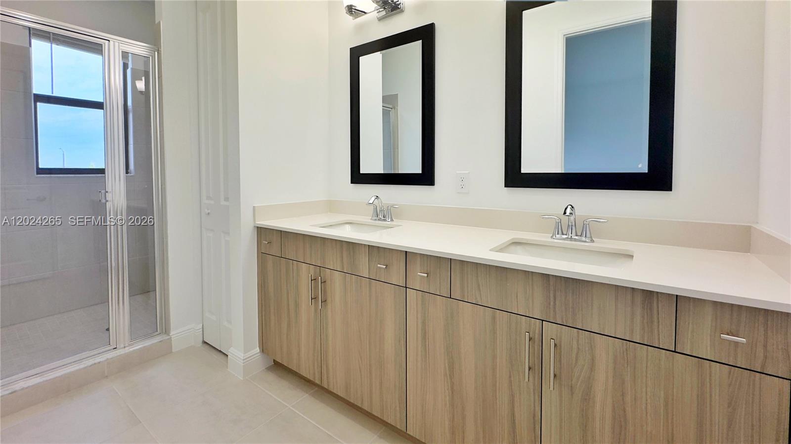 SKY COVE SOUTH PHASE 1 A - Residential Lease
