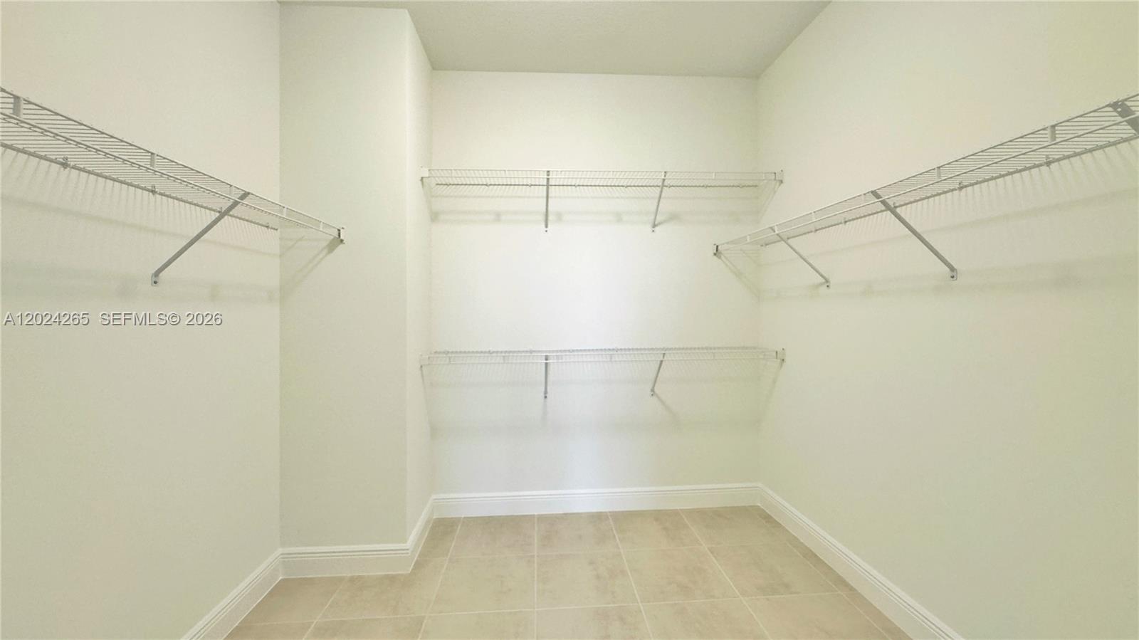 SKY COVE SOUTH PHASE 1 A - Residential Lease