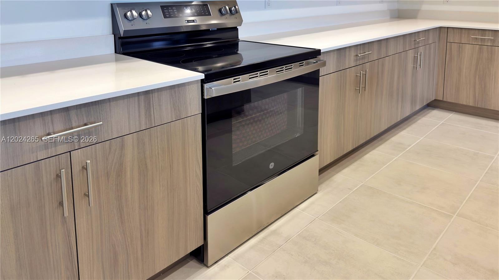 SKY COVE SOUTH PHASE 1 A - Residential Lease