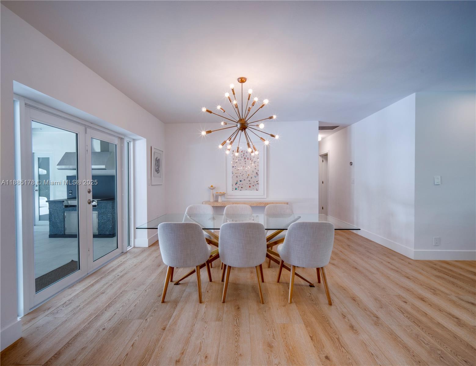 RUNAWAY PINES - Residential