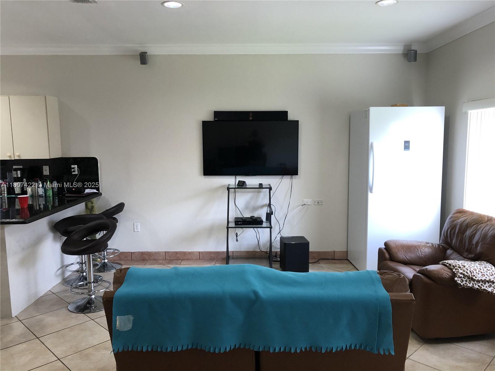 15624 SW 9th Ter