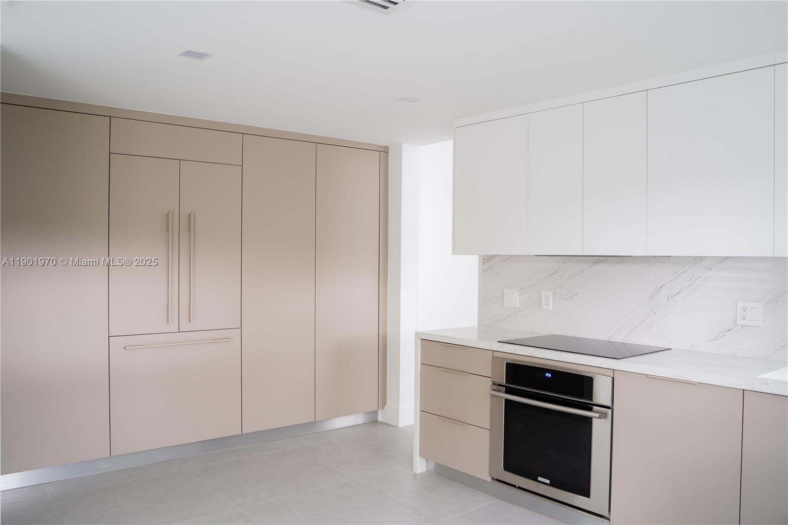 DORAL ISLES-ANTILLES - Residential Lease