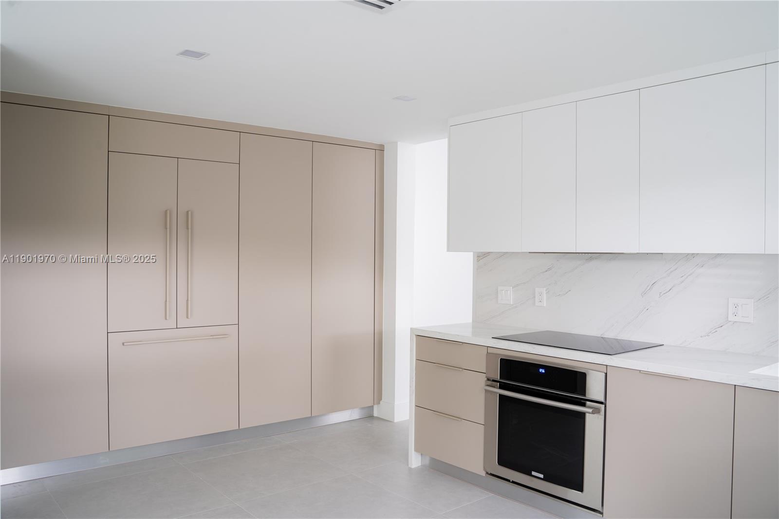 DORAL ISLES-ANTILLES - Residential Lease