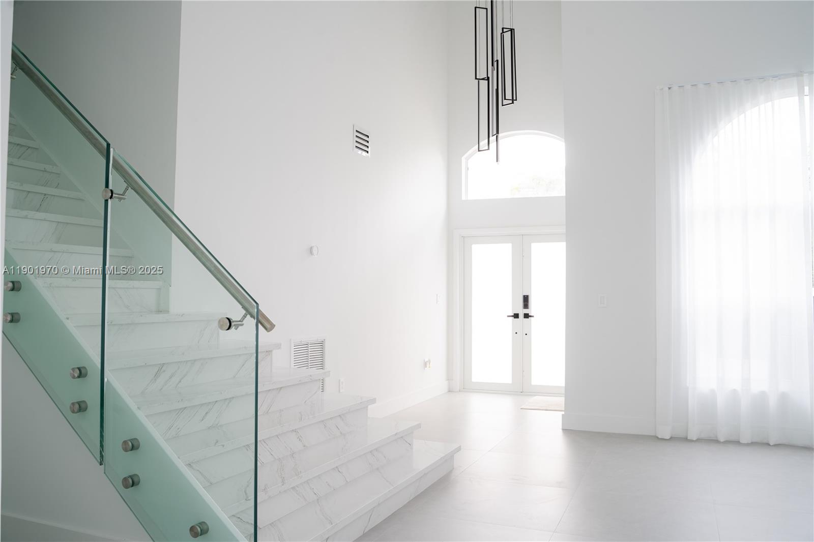 DORAL ISLES-ANTILLES - Residential Lease