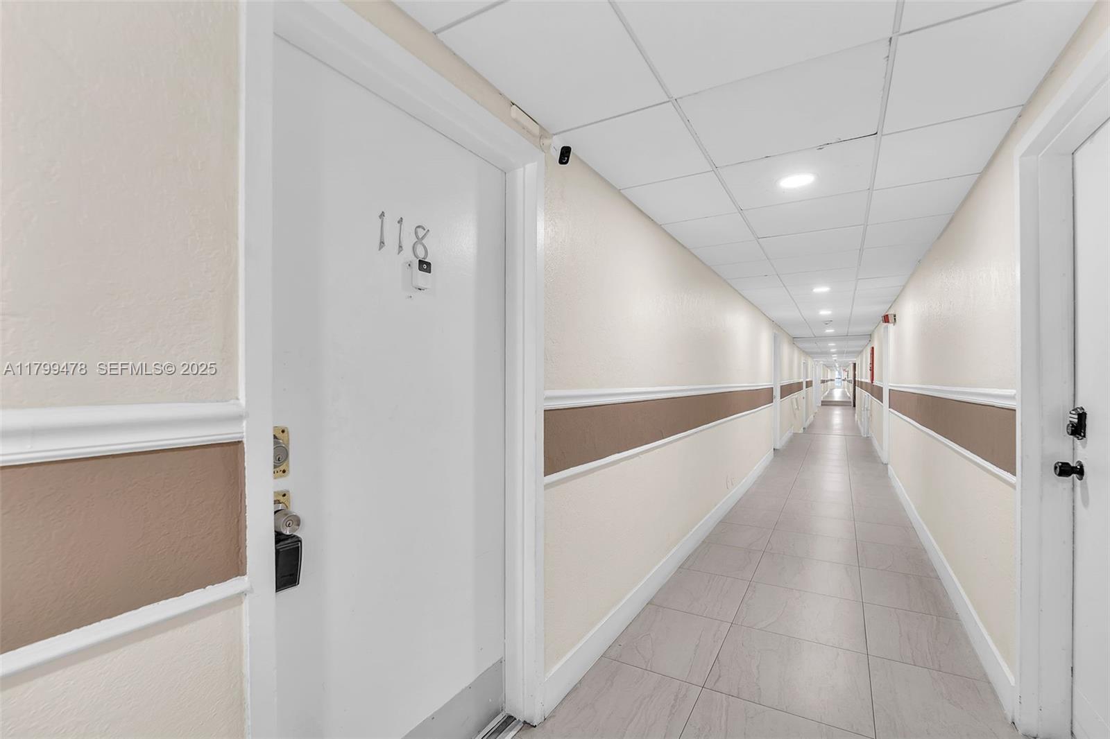 YOLANDA VILLAS CONDO - Residential